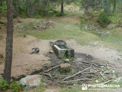 Senderismo Cueva Valiente - Sierra de Malagón - Fuente con pilón; senderismo en invierno